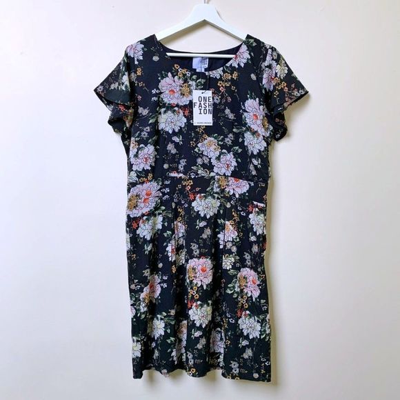 Vero Moda Floral Dress - Picture 1 of 7